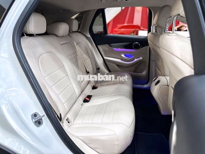 Mercedes GLC 200 4Matic 2022 Trắng 46.000km