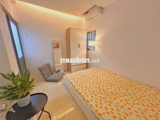 PHÒNG 1PN CỬA SỔ TRỜI FULL NỘI THẤT
