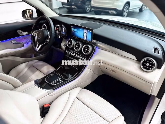 Mercedes GLC 200 4Matic 2022 Trắng 46.000km