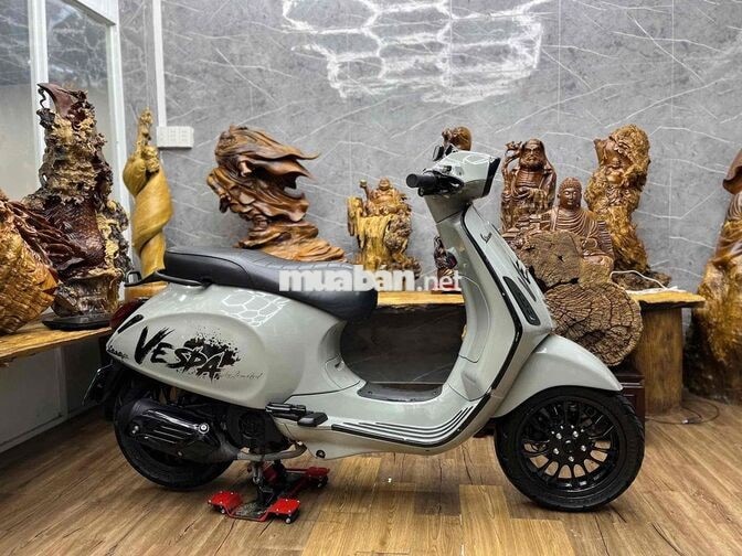 Piaggio Vespa Sprint xe đẹp keng, máy móc bao êm