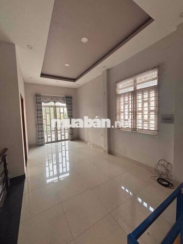 Cho thuê nhà NGUYÊN CĂN, tặng tiền mặt đón khách mới