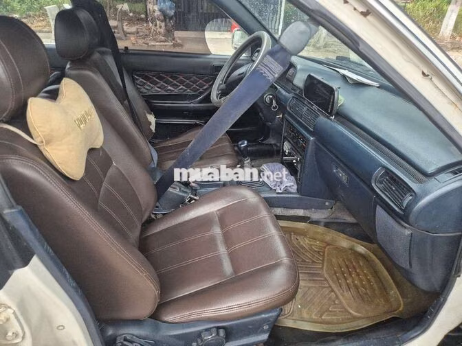 Toyota Camry 1987 Số sàn Xăng Trắng