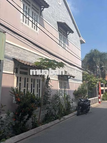 Cho thuê nhà NGUYÊN CĂN, tặng tiền mặt đón khách mới
