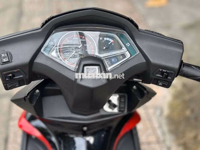Honda Air Blade fi 2010 Bstp chính chủ