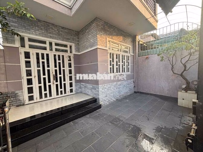 Cho thuê nhà NGUYÊN CĂN, tặng tiền mặt đón khách mới