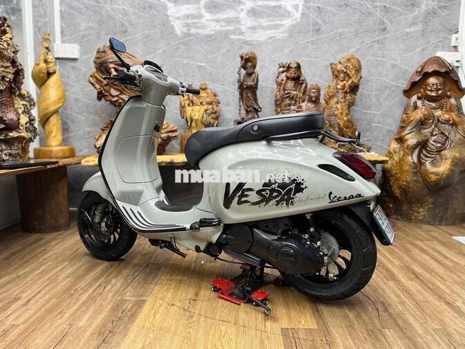 Piaggio Vespa Sprint xe đẹp keng, máy móc bao êm