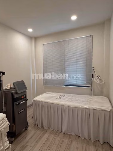 Bán gấp nhà ở đường Phạm Ngọc Thạch, Quận 3, tiện KD 8 phòng 44m2 giá 