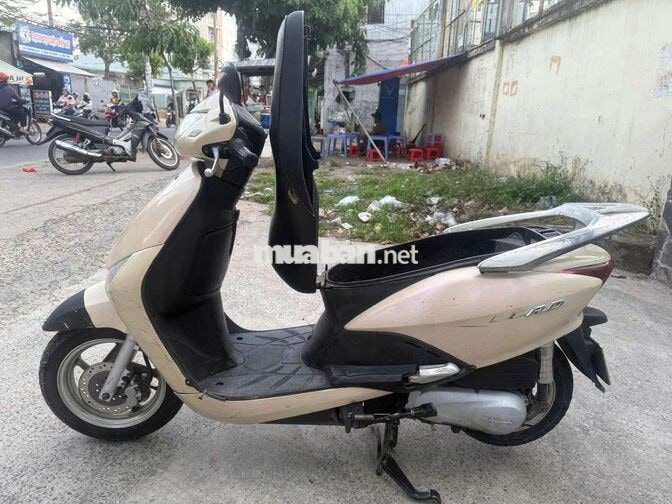 Honda Lead 2010 Tự động màu Kem
