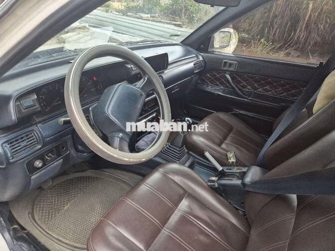 Toyota Camry 1987 Số sàn Xăng Trắng