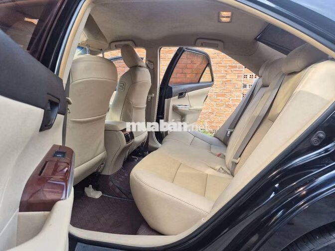 Toyota Camry 2.5G 2014 Đen Tự động.hs cầm tay.