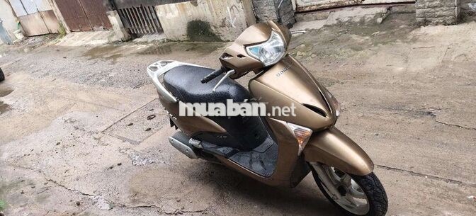 Honda Lead 2011 Vàng đồng