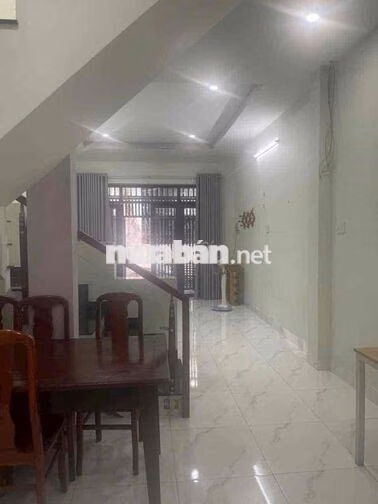cho thuê nhà đường số 4 p16( 4x13) trệt , lầu , 2pn , 2wc nhà mới tinh