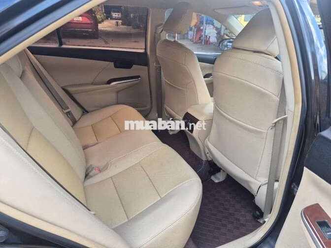 Toyota Camry 2.5G 2014 Đen Tự động.hs cầm tay.