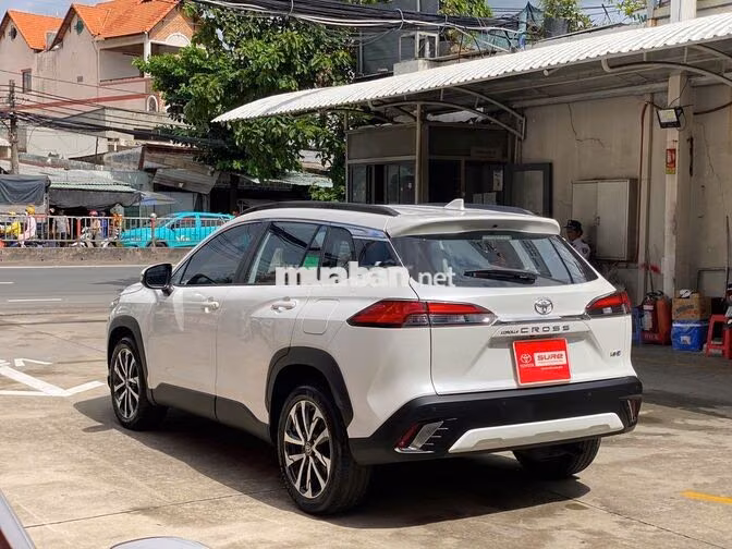 TOYOTA CROSS 1.8V 2021 - GIÁ CÒN GIẢM