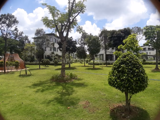Cần bán nhà phố 2 mặt thoáng dự án Swan Park giá tốt nhất thị trường
