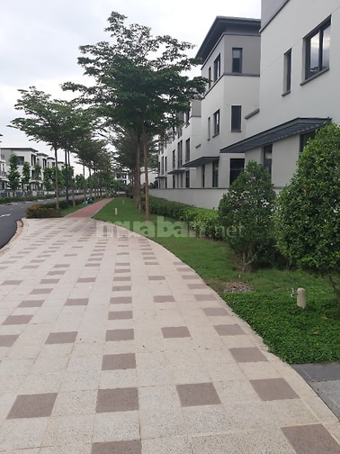 Cần bán nhà phố 2 mặt thoáng dự án Swan Park giá tốt nhất thị trường