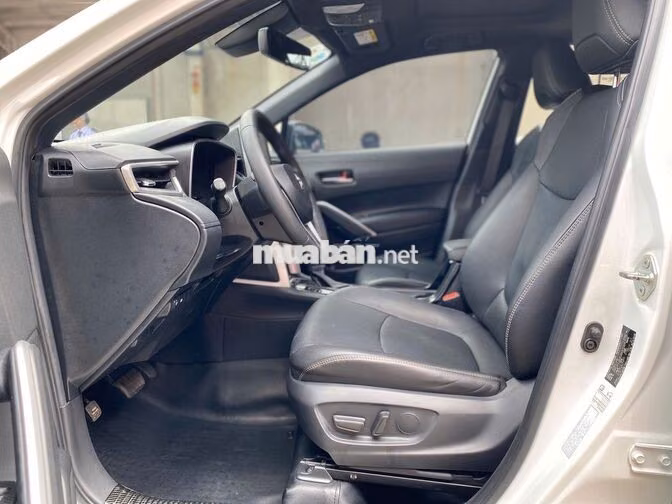 TOYOTA CROSS 1.8V 2021 - GIÁ CÒN GIẢM