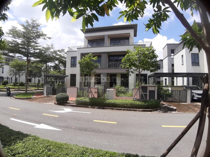 Cần bán nhà phố 2 mặt thoáng dự án Swan Park giá tốt nhất thị trường