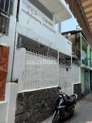 CHO THUÊ NHÀ HẺM 3M (BG) ÂU CƠ, P.14, Q.11, 11TR