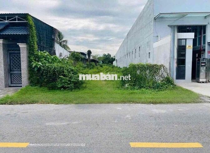CHỦ NGỘP BANK CẦN BÁN GẤP LÔ ĐẤT CÁCH QL22 CHỈ 3km