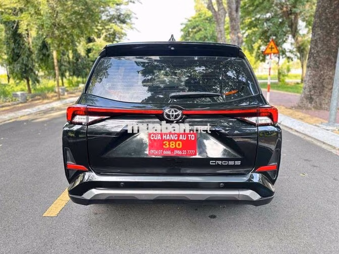 Toyota Veloz Top 2022 Đen Ghế da 59000 km