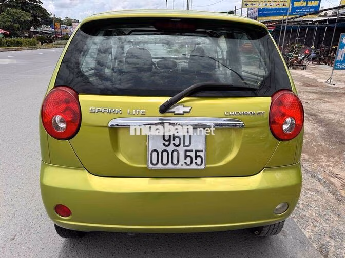 Chevrolet Spark Lite Van 2 chổ 2014 Số sàn Xanh lá