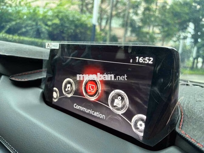 Mazda CX8 Luxury 2025 Trắng 4.000 Km