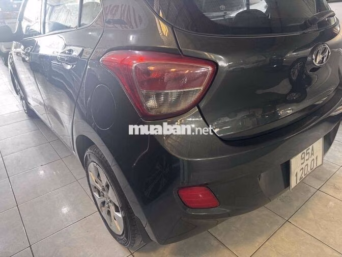Hyundai Grand i10 Xám 5 chỗ
