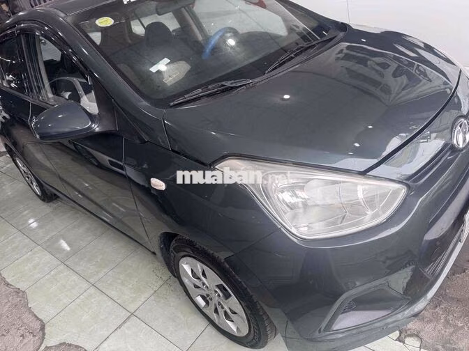 Hyundai Grand i10 Xám 5 chỗ