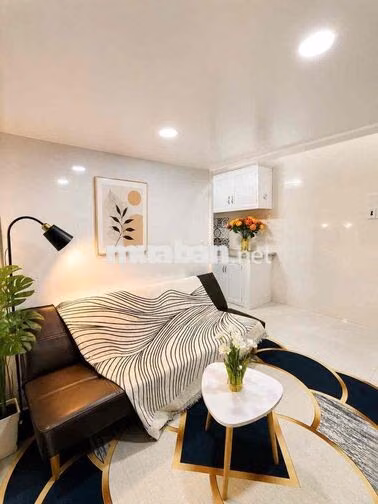 Ngay "NGUYỄN HỮU CẢNH" tiện di chuyển Q1, gần LandMark81
