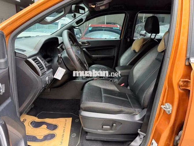 Ford Ranger Wildtrak 2 cầu 2018 xe 1chủ full hãng