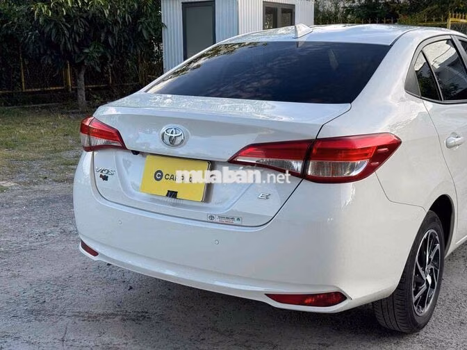 Toyota Vios E MT 2021 Số sàn Trắng