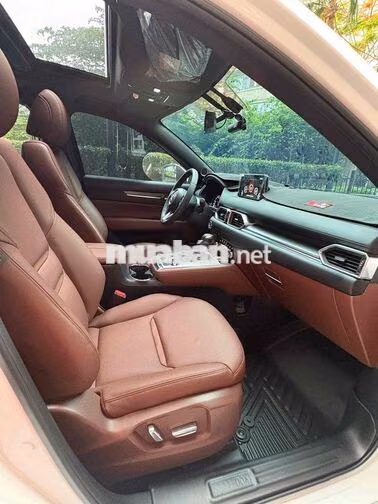 Mazda CX8 Luxury 2025 Trắng 4.000 Km
