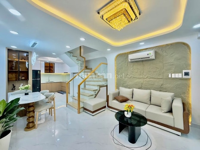 ⭐️Nhà 3 lầu tuyệt đẹp Cao cấp sát Mặt tiền Trường Sa,  P14, Q3, giá: 7