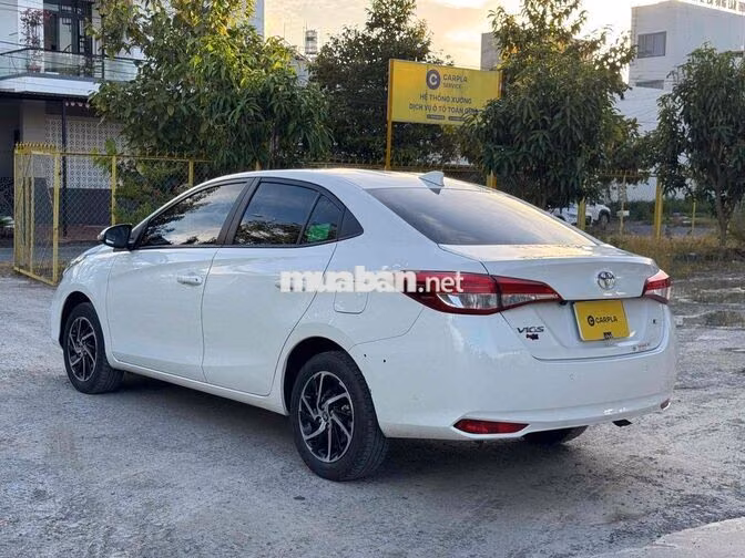 Toyota Vios E MT 2021 Số sàn Trắng