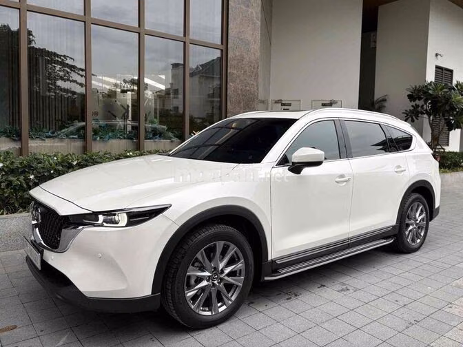 Mazda CX8 Luxury 2025 Trắng 4.000 Km
