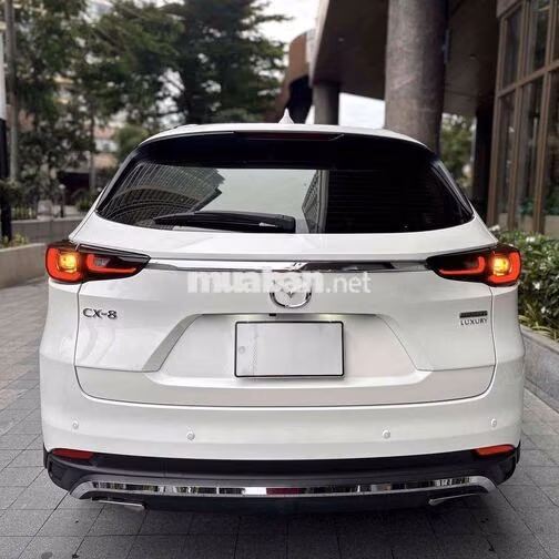 Mazda CX8 Luxury 2025 Trắng 4.000 Km