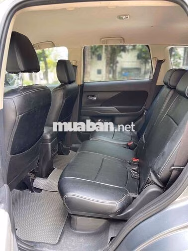 Mitsubishi Outlander 2019 CVT - Odo 53.000Km