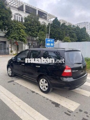 Nissan Grand Livina Đen Tự động 7 chỗ
