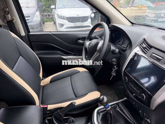 Nissan Navara 2015 MT 2 cầu