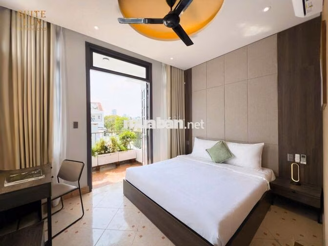 Toà căn hộ cao cấp dòng tiền 80 triệu/tháng tại trung tâm thành phố