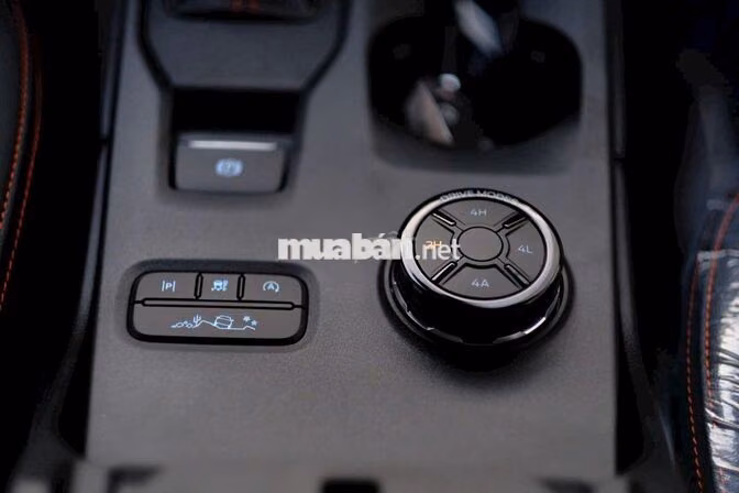 FORD RANGER WILDTRAK V6 3.0 – MẠNH MẼ, ĐẲNG CẤP