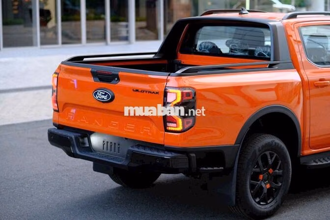 FORD RANGER WILDTRAK V6 3.0 – MẠNH MẼ, ĐẲNG CẤP