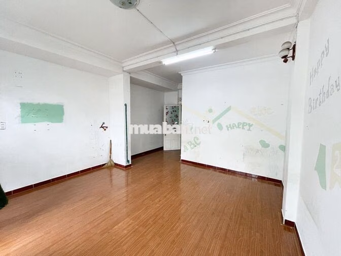 CHO THUÊ NHÀ Ở KINH DOANH 3 TẦNG ĐƯỜNG LÊ THÁNH TÔN PHƯỜNG 5