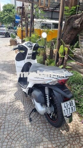 Honda SH Mode 2025 Trắng 4000 km