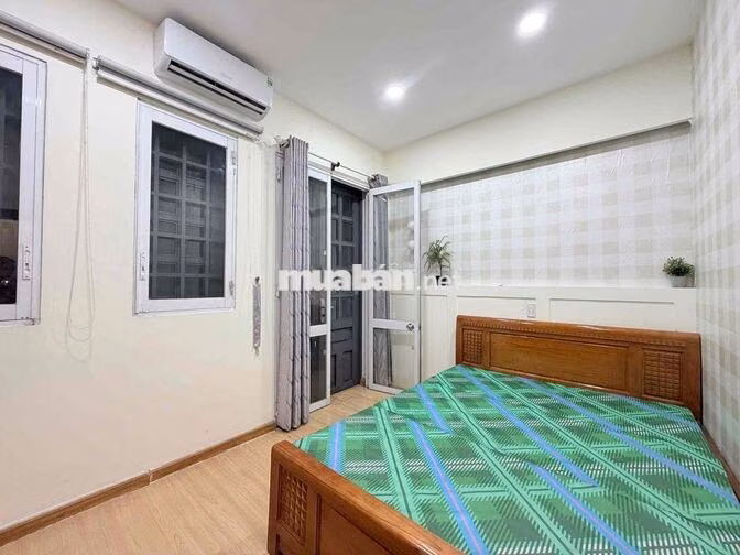 Cho thuê căn 2pn2wc 2 balcon full nt máy giặt gần Trần Hưng Đạo quận 5