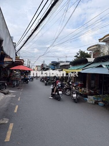 Chính chủ bán khách sạn ngay trung tâm TP biên hoà 