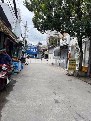 NHÀ KIÊN CỐ Ở NGAY , DTCN 53m2 (3,6*15) , ĐỖ HÀNH TMT, CHỈ 3,75tỷ (TL)