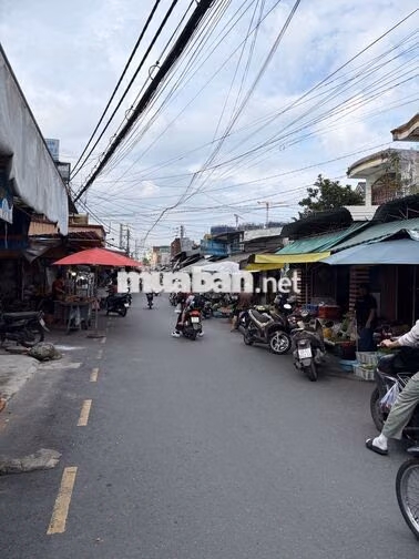 Chính chủ bán khách sạn ngay trung tâm TP biên hoà 