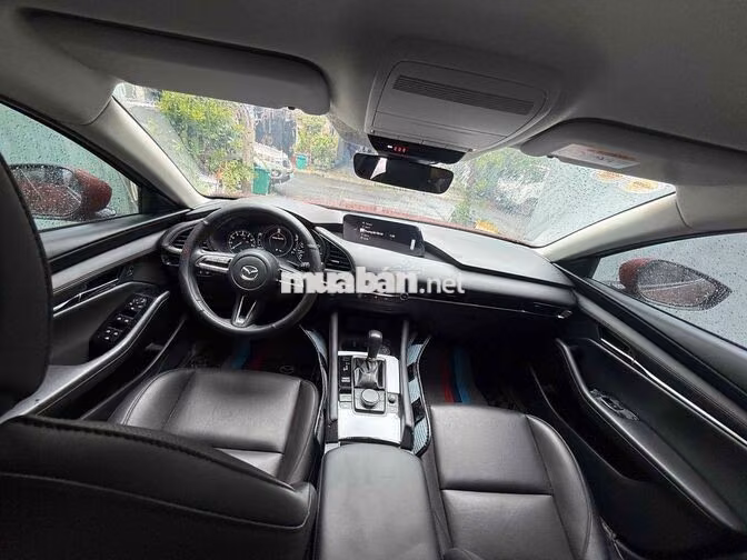 Mazda Mazda 3 Luxury 1.5 2024 Đỏ 20.637 km